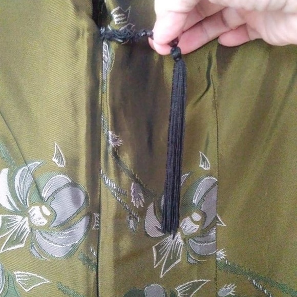 SOLD/Other Online Site Vintage Green Silk Dress - Picture 3 of 3